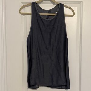 Lululemon Women's Gray Sleeveless Tank